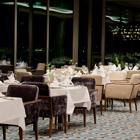 Hotel Radisson Blu Hotel, 5*