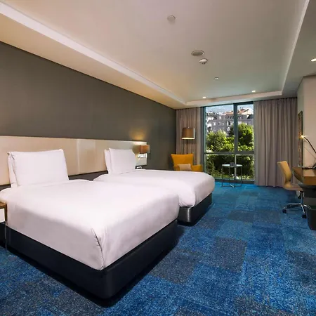 Radisson Blu Hotel, Hotel