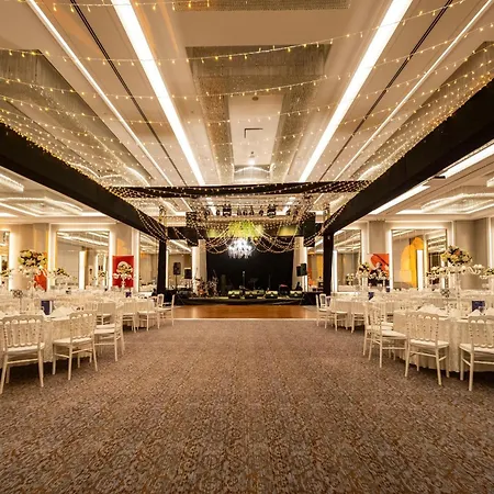 Hotel Radisson Blu Hotel, 5*