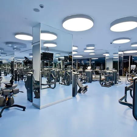 Radisson Blu Hotel, ホテル