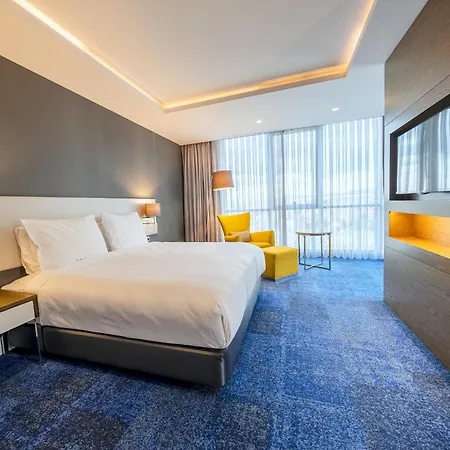 Radisson Blu Hotel, Hotel 5*