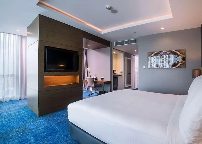 Ξενοδοχείο Radisson Blu Hotel, 5*