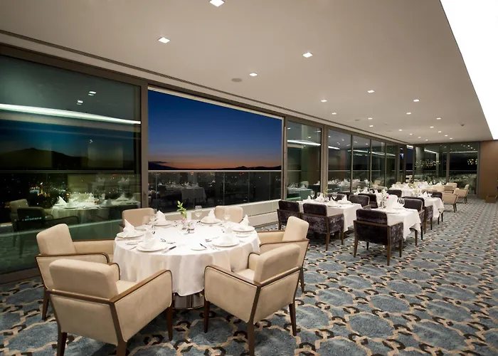 Radisson Blu Hotel, 5*